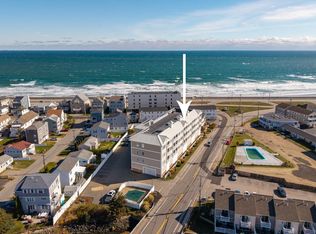 580 Winnacunnet Rd #205, Hampton, NH 03842