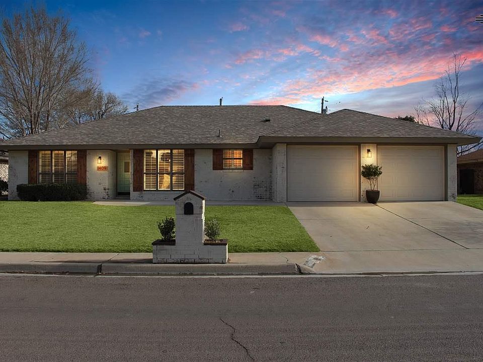 1st image of 1409 Camino Real