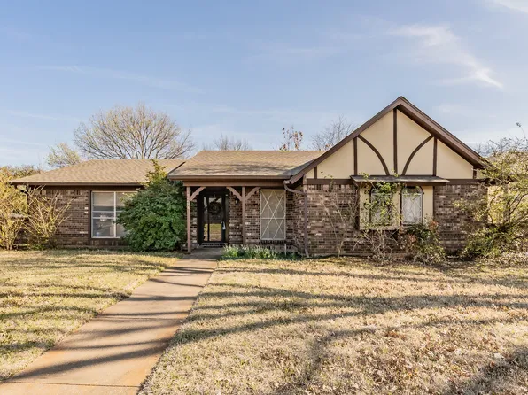 7294 Church Park Dr, Fort Worth, TX 76133