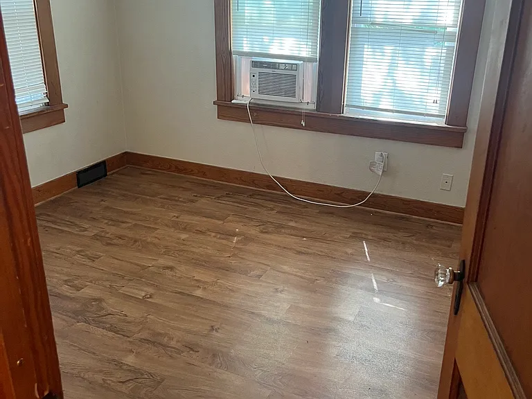 416 S Ninnescah St #3 — Photo 4