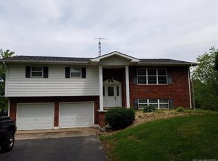 2906 N Wooster Rd, Scottsburg, IN 47170