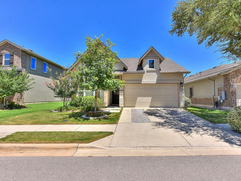 1st image of 116 Monterey Oak Trl