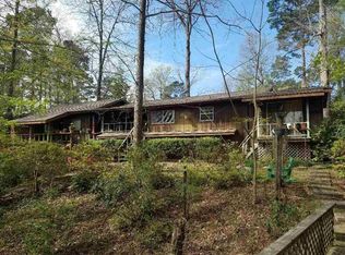 220 Magnolia Dr, Burkeville, TX 75932
