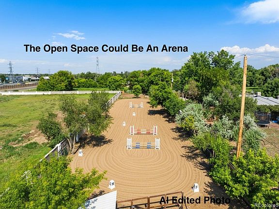 2nd image of 4720 Robb Street