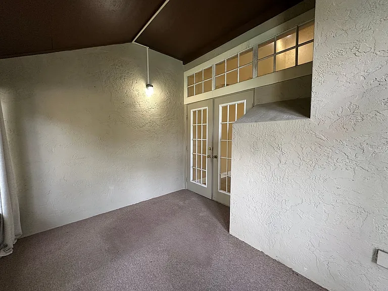 1567 Farrindon Cir — Photo 9