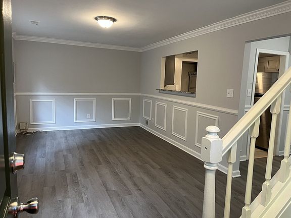 5th image of 9880 Hagel Cir