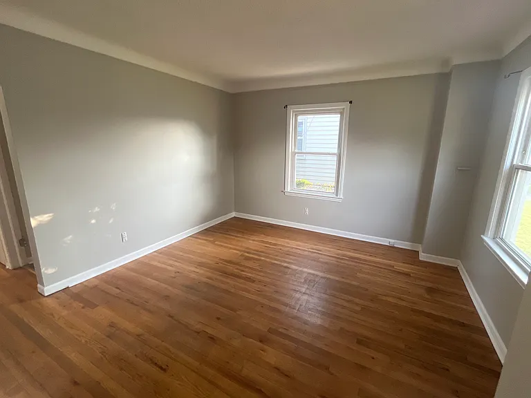 6035 Jane Ave — Photo 2