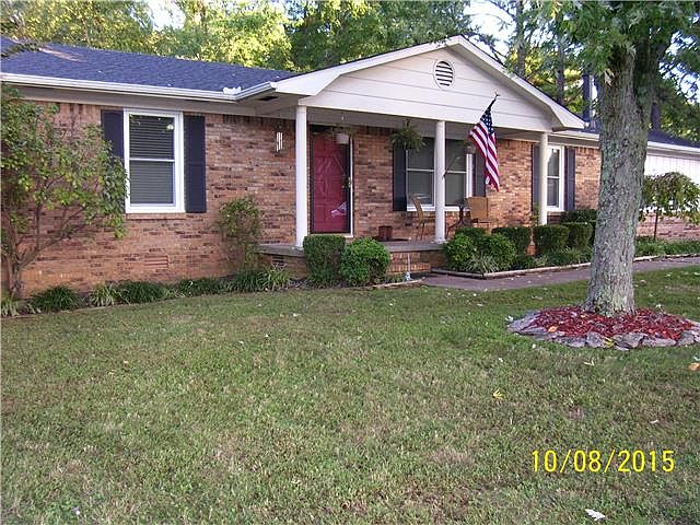 2nd image of 2574 Pitts Ln
