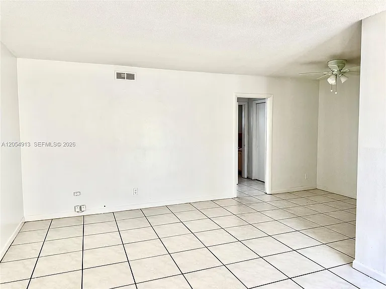 3500 Harrison St #12 — Photo 10