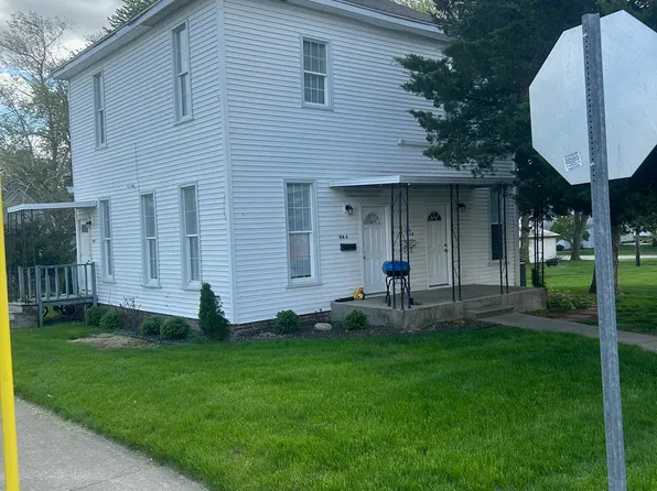 104 S Madison St #B, Sullivan, IL 61951
