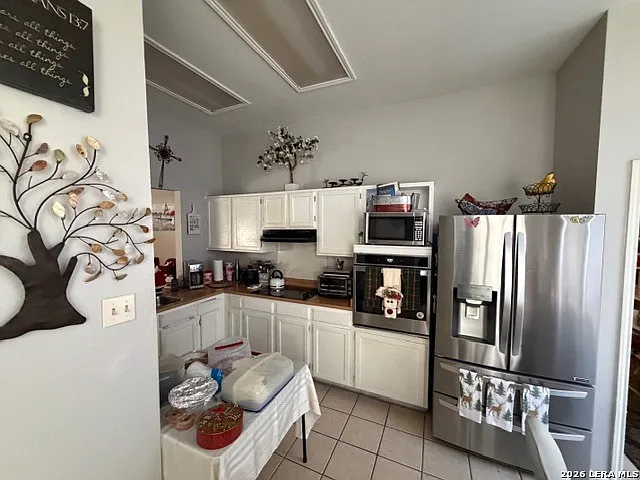 9839 Logans Ridge Dr — Photo 2