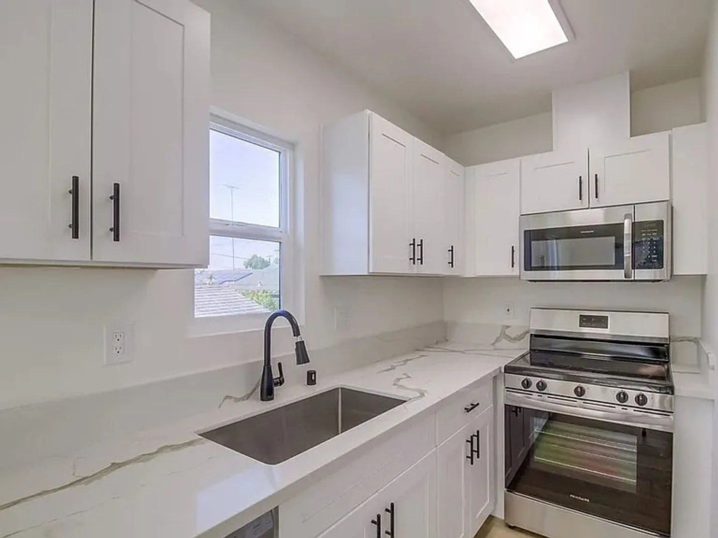 Newly 2025 constructed, one bedroom, one bath apartment in the heart of University Heights — Photo 4