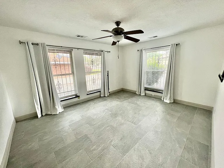 1528 Camino Cerrito SE — Photo 41
