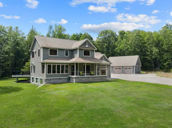 8 Badger Lane, Readfield, ME 04355