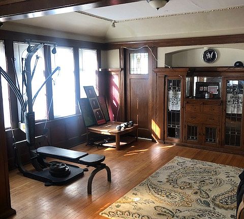 2nd image of 3057 N Farwell Ave
