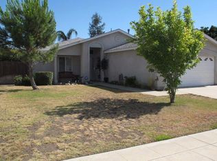 2670 Alamos Ave, Clovis, CA