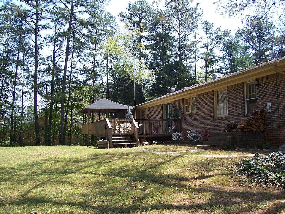 covered deck area