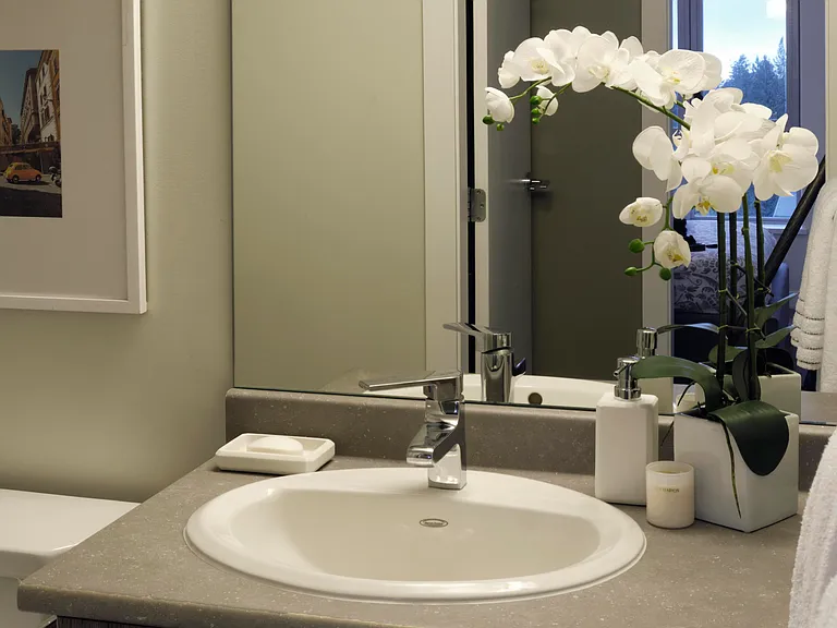 6090 Iona Dr — Photo 15