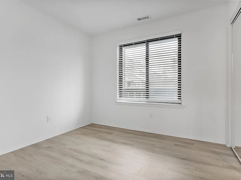 4912 Dunbarton Rd #B — Photo 17