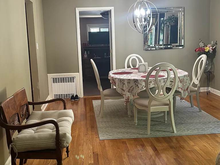 1464 Pleasant Valley Way — Photo 7