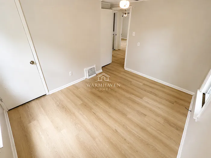 82 Detroit St — Photo 8