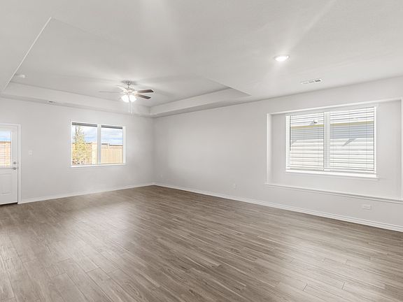 5th image of 1028 Wingjet Way