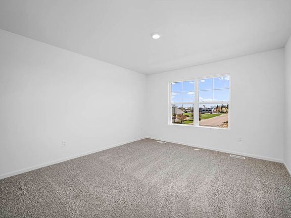 4th image of 17201 Longford Ln