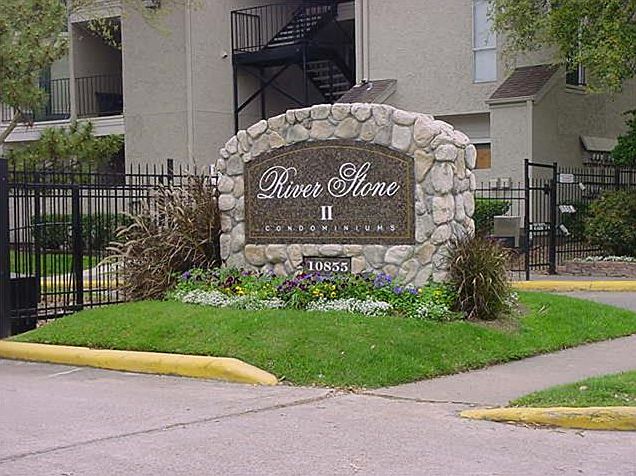 1st image of 10855 Meadowglen Ln APT 711