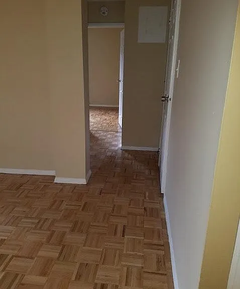 1666 Bell Blvd #2 — Photo 2