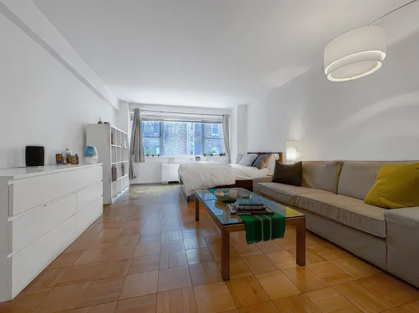 321 East 48th Street image 1 of 12