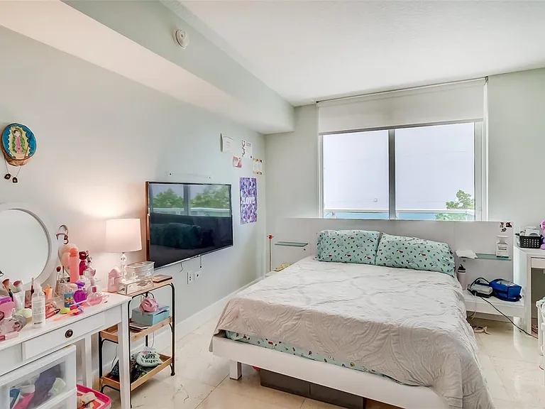 150 Sunny Isles Blvd #601 — Photo 18