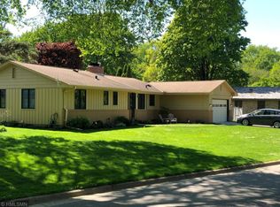 637 E Minnehaha Pkwy, Minneapolis, MN 55417