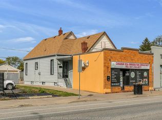 1116 Wyandotte St E, Windsor, ON N9A 3K2