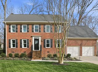 1005 Old Carriage Ct, Apex, NC 27502