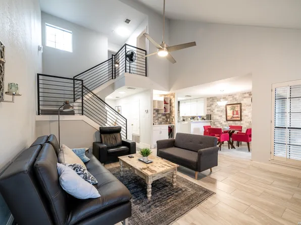 14214 Arbor Oak #14214, San Antonio, TX 78249