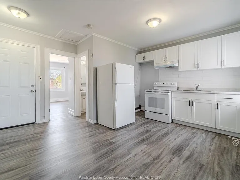 1124 Mercer St — Photo 19