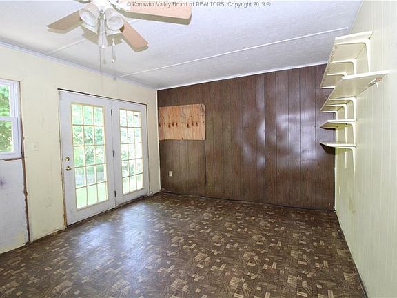 4th image of 1013 Mount Vernon Cir