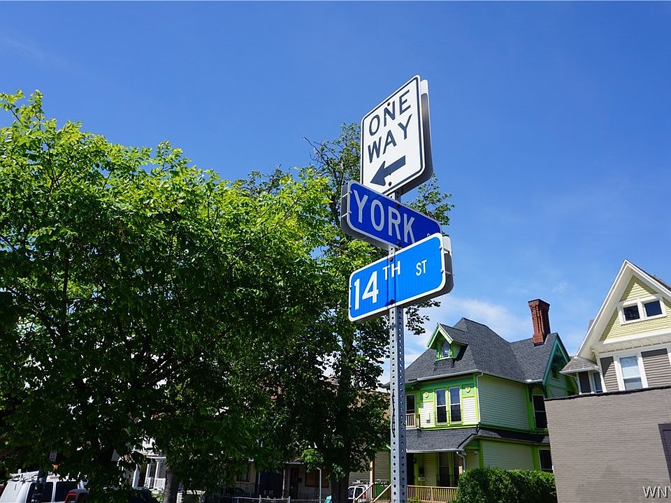 2nd image of 108 York St #13