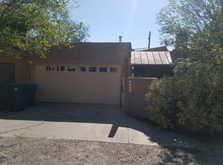 3104 Camino Cepillo NW, Albuquerque, NM 87107