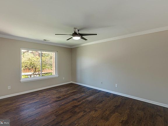 4th image of 2816 Lee Oaks Pl APT 201