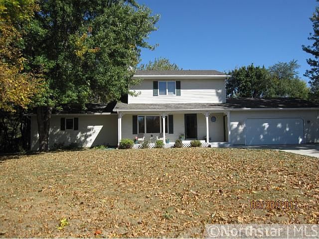1st image of 34 Woodridge Cir