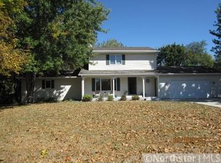 34 Woodridge Cir, Belle Plaine, MN 56011