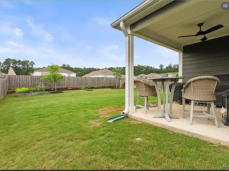3704 Magnolia Hills Dr — Photo 22