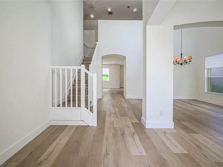 19364 S Whitewater Ave — Photo 3