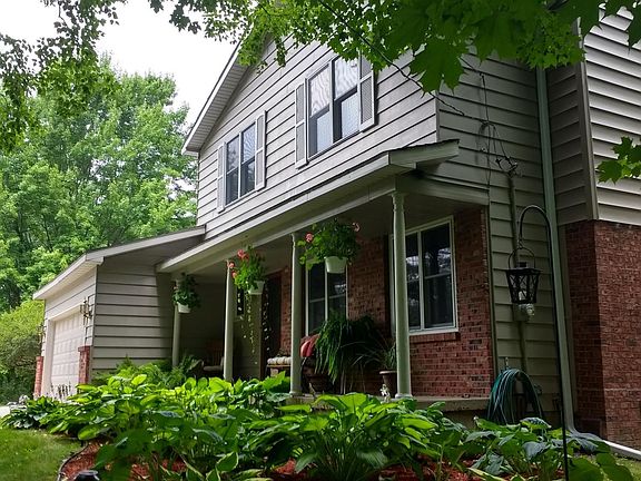 5th image of 7786 Tiffany Ave NE