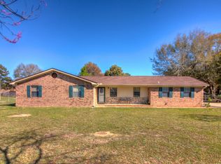 3075 Skyline Dr, Crestview, FL 32539