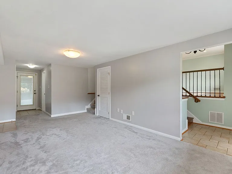 1805 Ingemar Ct — Photo 9