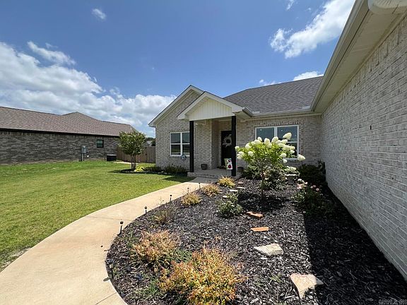 2nd image of 1229 Stella Ln