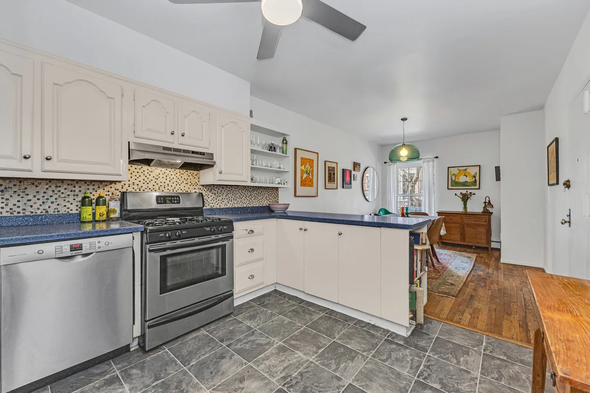 503 Clinton Street #1 in Carroll Gardens, Brooklyn | StreetEasy
