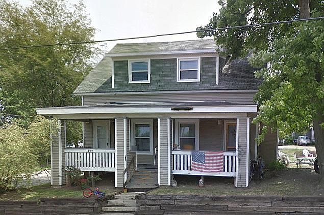 702 S Madison